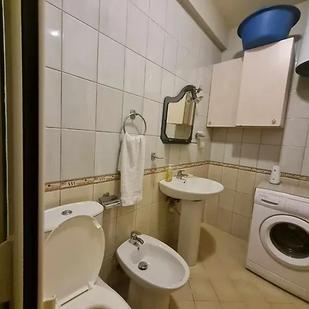 Rajmonda's House Golem