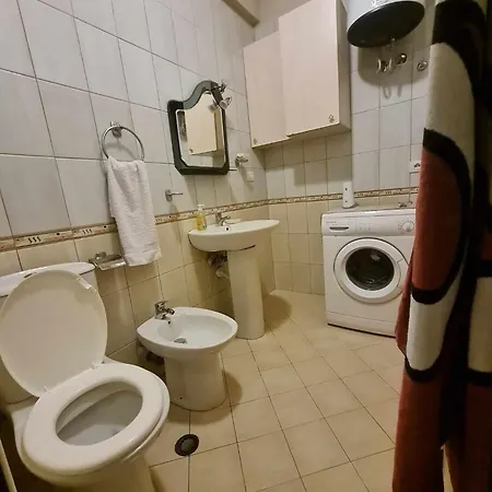 Rajmonda's House Apartman