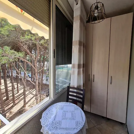 Rajmonda's House * Golem (Tirana)